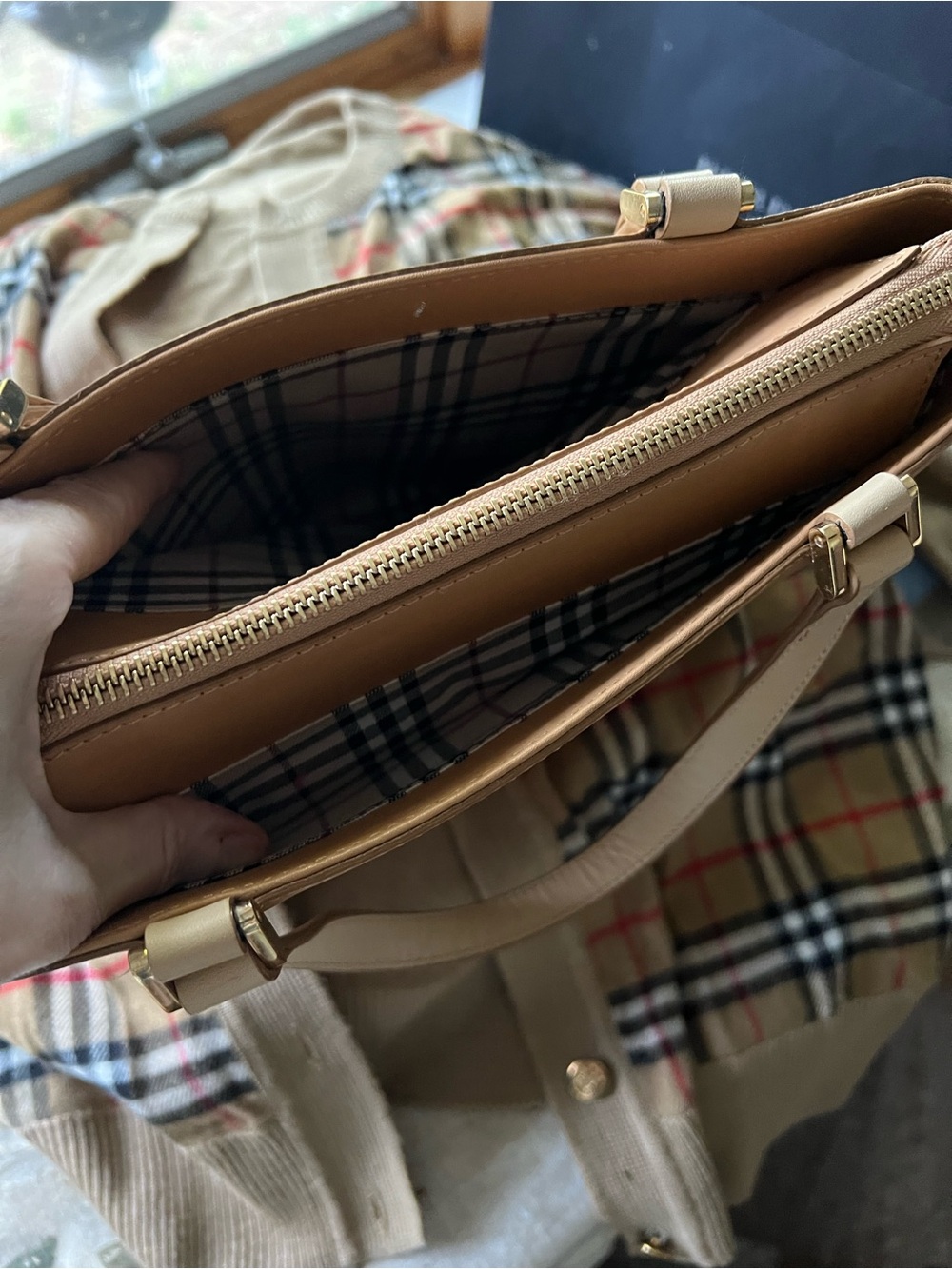 Burberry Tan Plaid Slip-On Sandals and Burberry purse - Picture 10 of 12